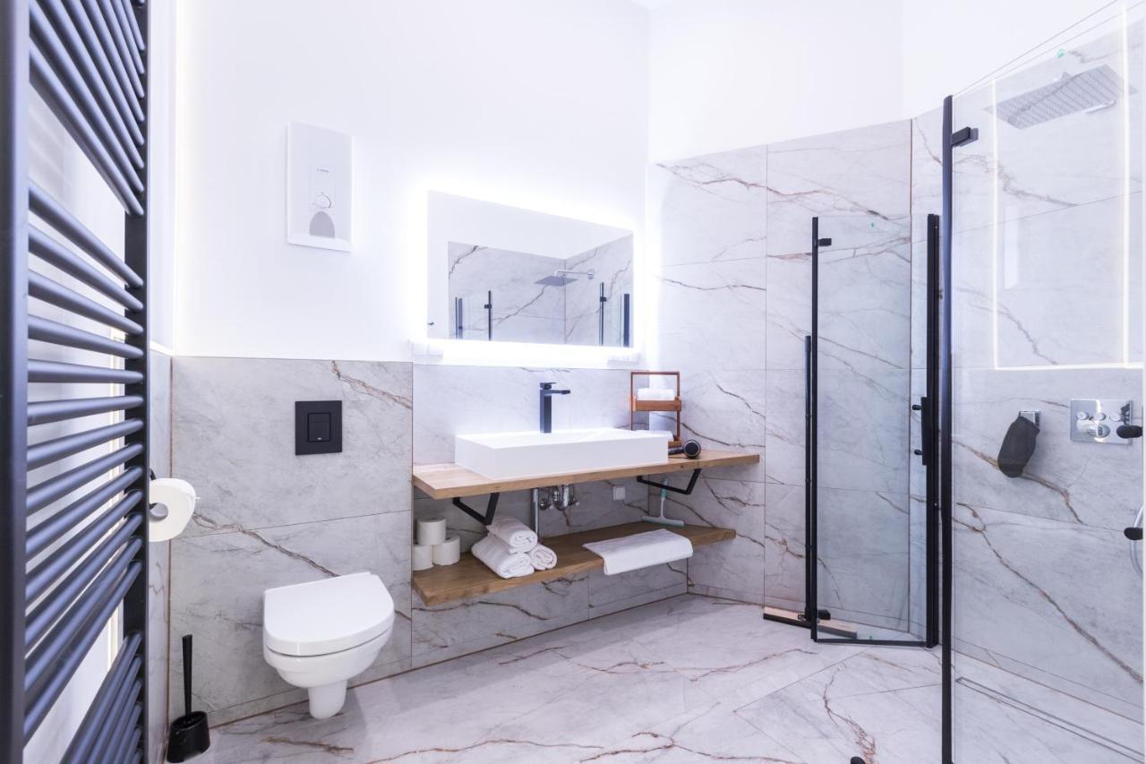 Hevals Spa & Design Apartment ベルリン エクステリア 写真